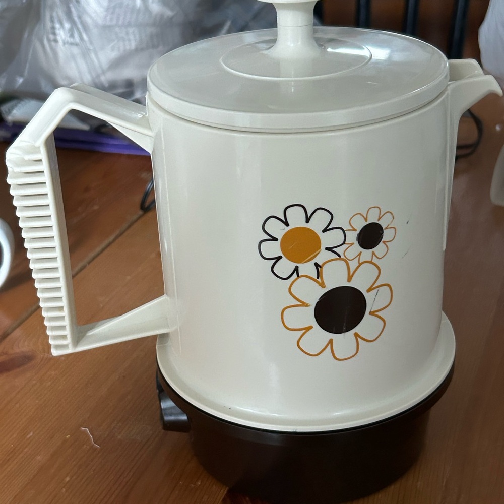 Regal Poly Hot Pot